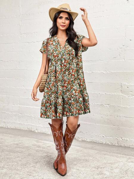  Women's V-Neck Multi-Layered Hem A-Line Dress, Summer Casual Vacation Doll Dress With Ditsy Floral Print