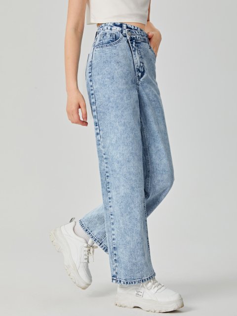Teen Girls Snow Washed Stepped Waist Straight Leg Jeans