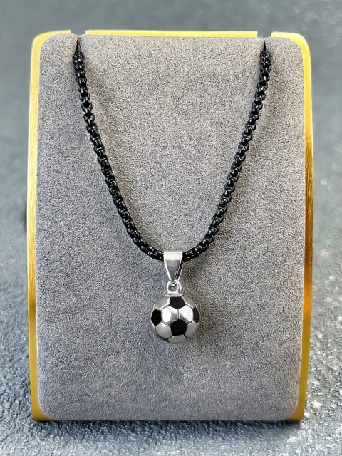 1pc Men's Simple Soccer Style Fashion Necklace (silver)