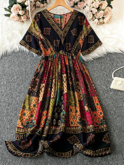 Plus Size Bohemian Retro Patchwork Pattern Short Sleeve V-Neck Summer Dress