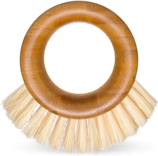 Full Circle The Ring Bamboo Vegetable and Fruit Cleaning Brush – Eco-Friendly Scrubber for Potatoes, Mushrooms & Produce